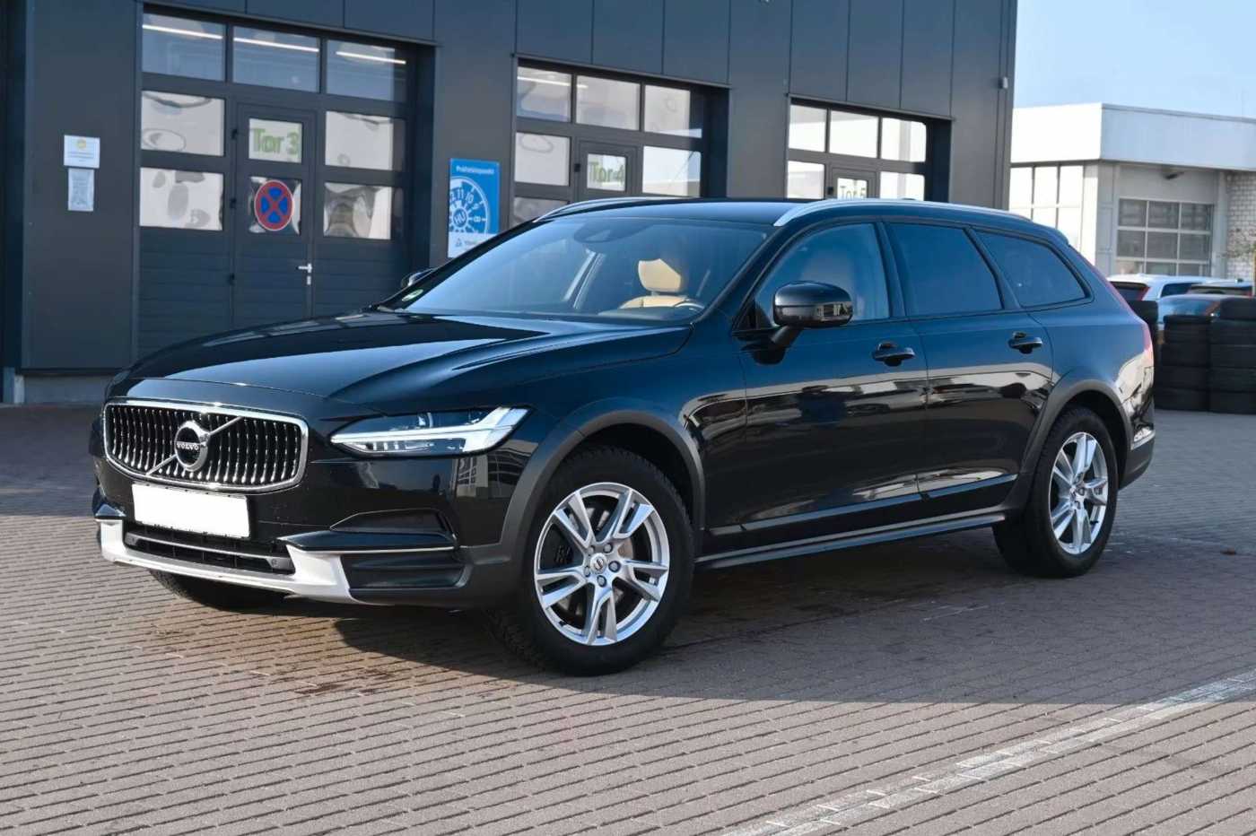 Volvo  V90 CC Cross Country*D4 AWD*STHZ*RFK