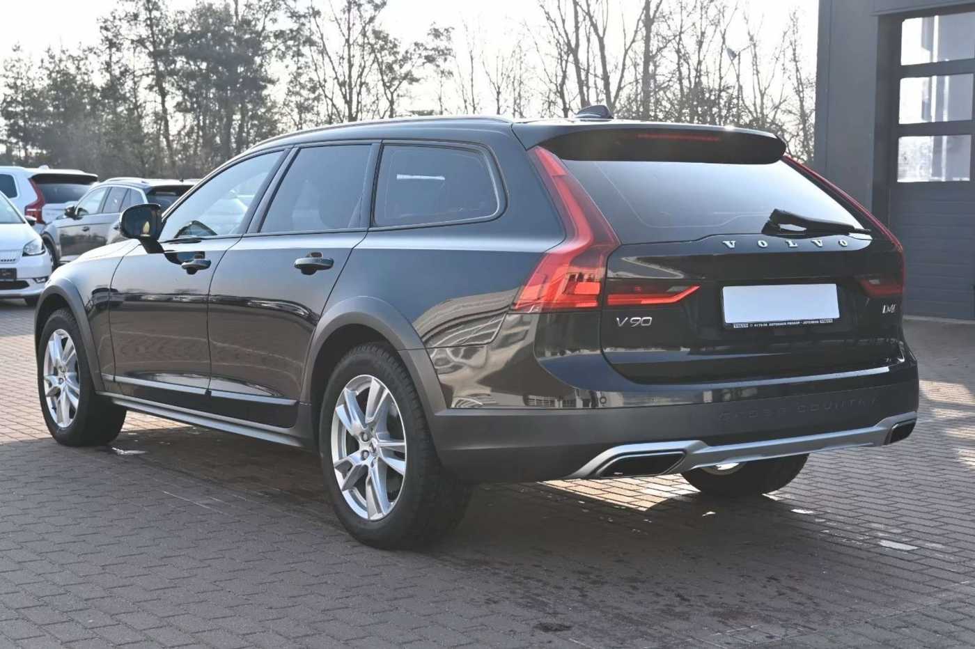 Volvo  V90 CC Cross Country*D4 AWD*STHZ*RFK