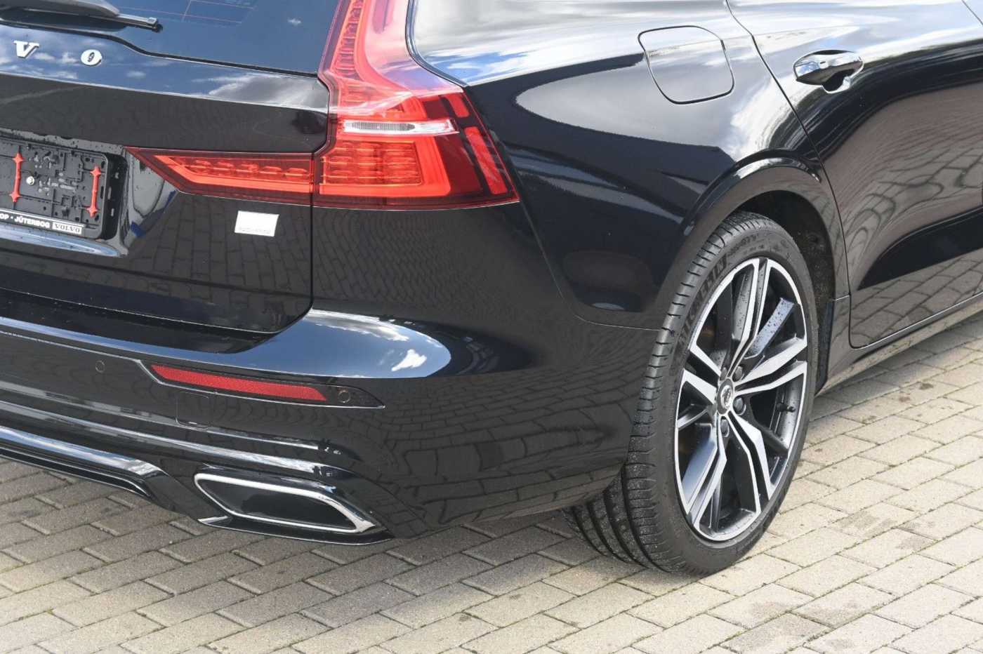 Volvo  T6 AWD Recharge RDesign*LED*PANO*HUD*360*H&K