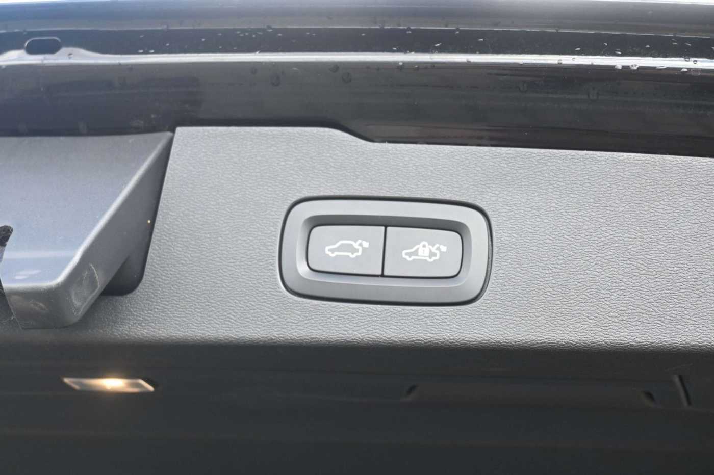 Volvo  T6 AWD Recharge RDesign*LED*PANO*HUD*360*H&K