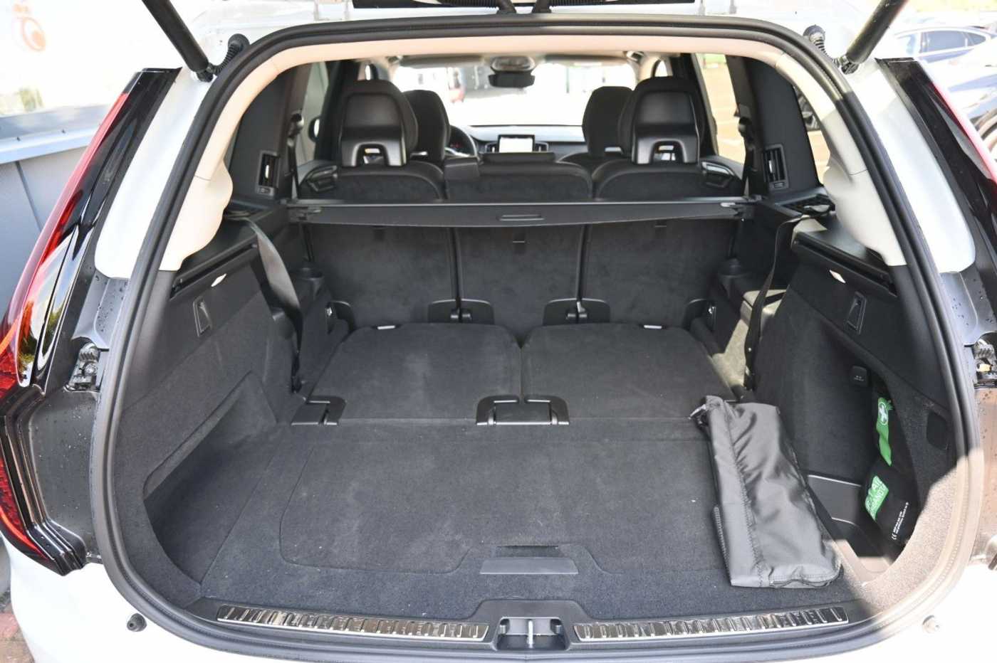 Volvo  T8 RC AWD Plus Dark*STDHZG*360°*ACC*AHK