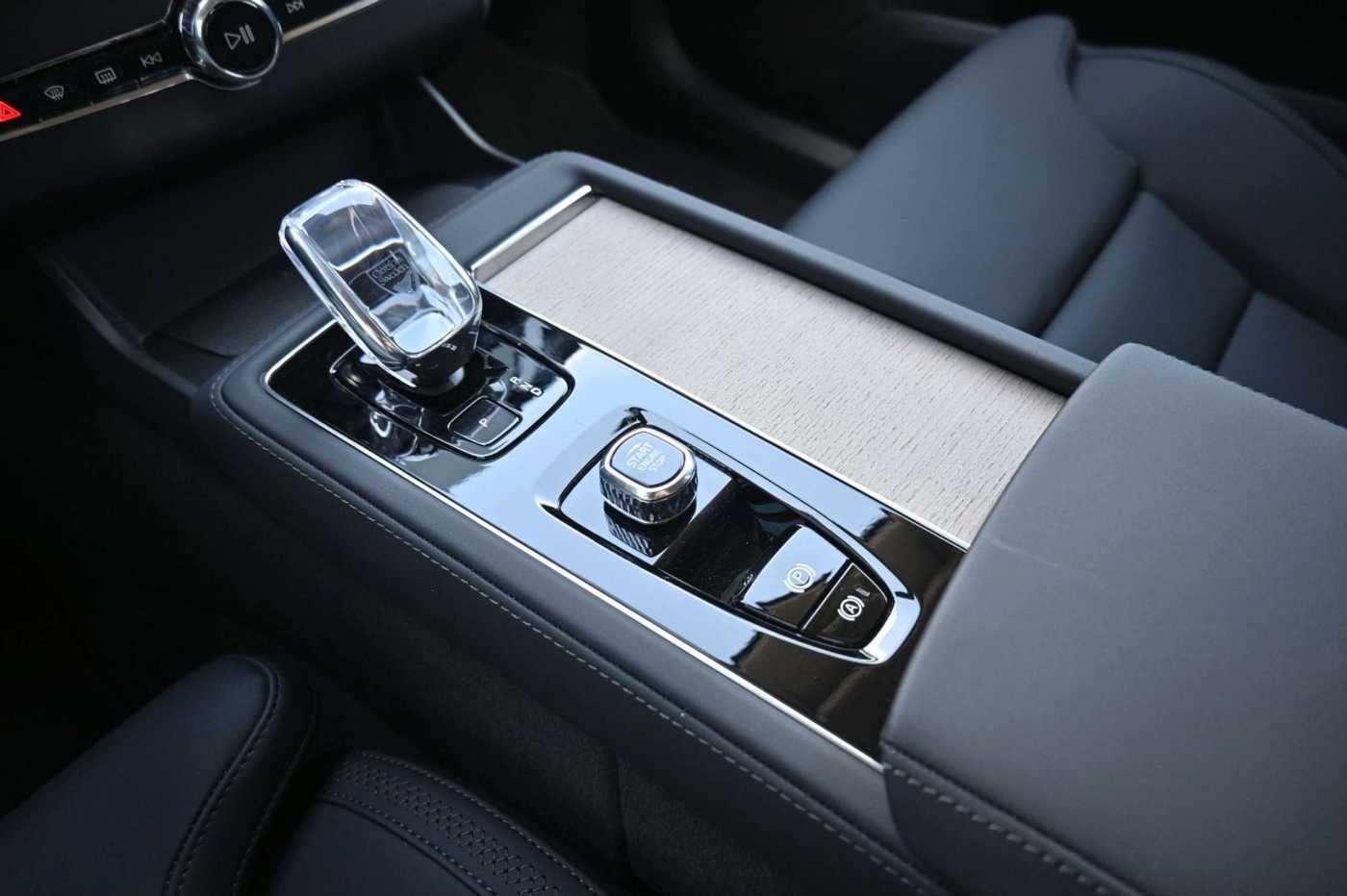 Volvo  T8 RC AWD Plus Dark*STDHZG*360°*ACC*AHK