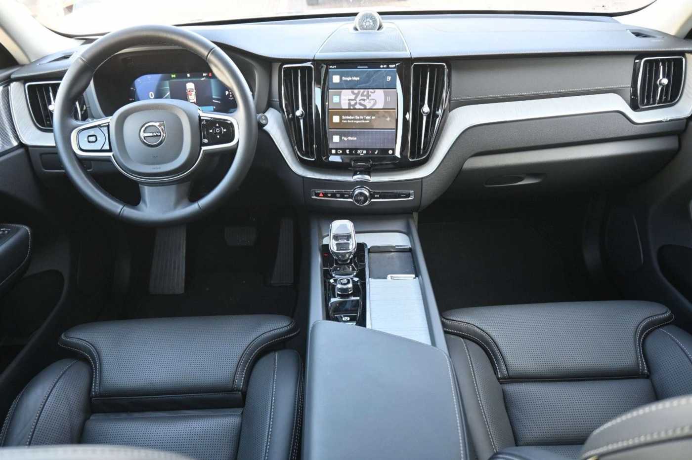 Volvo  T8 Plug-In Ultra Dark*STDHZG*360°*Massage*