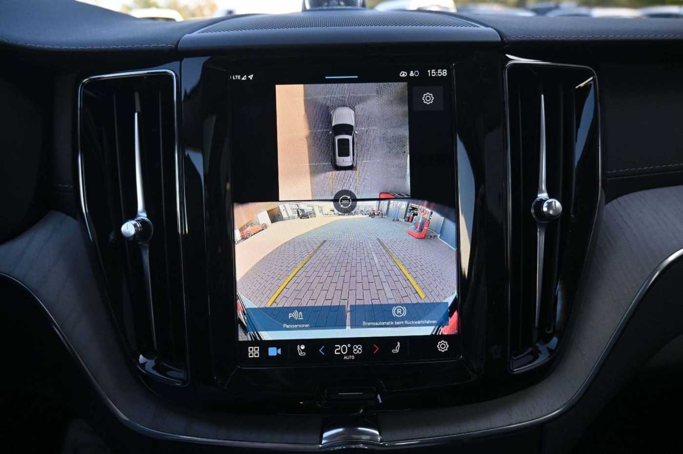Volvo  T8 Plug-In Ultra Dark*STDHZG*360°*Massage*