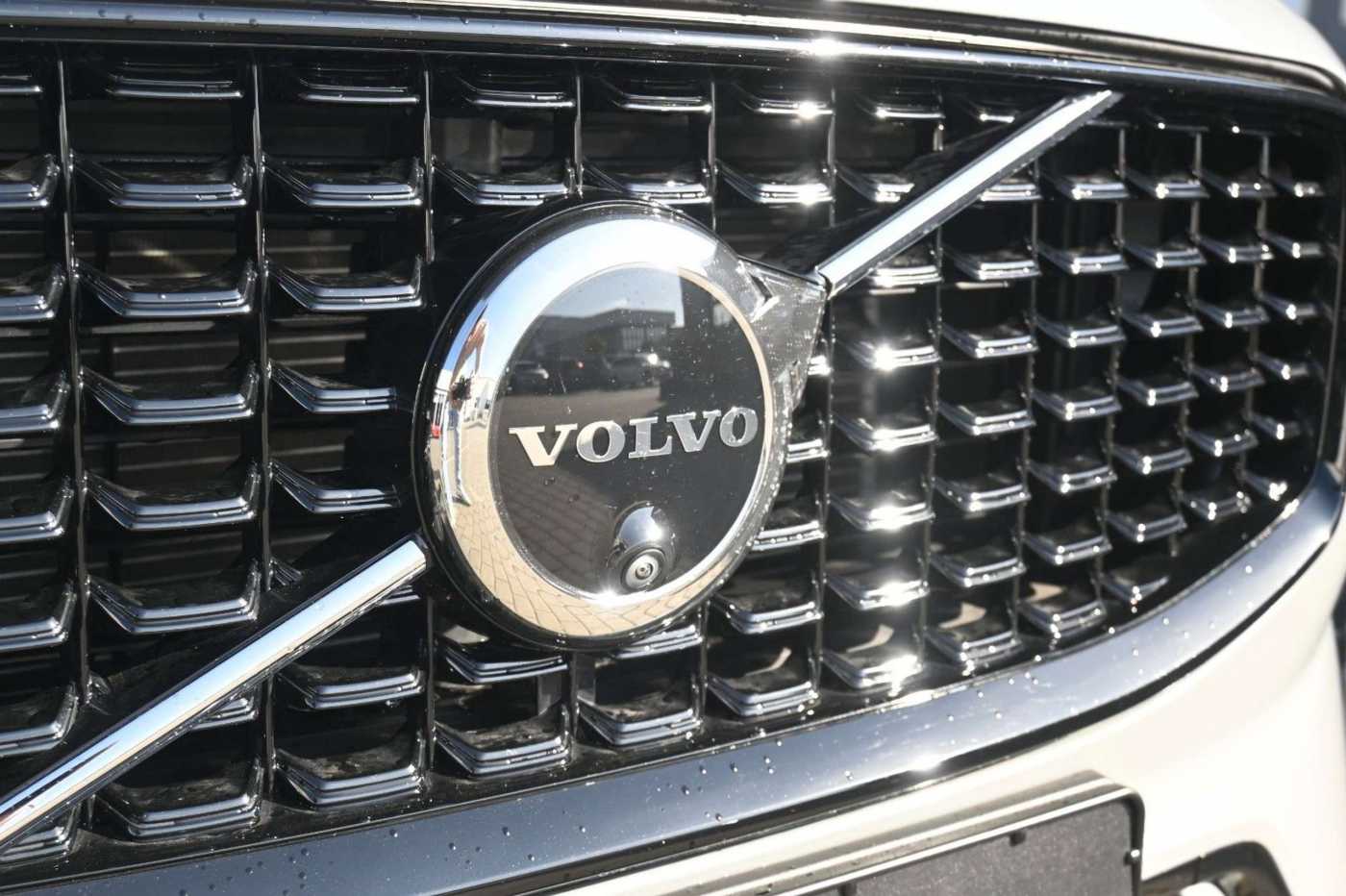 Volvo  T8 Plug-In Ultra Dark*STDHZG*360°*Massage*