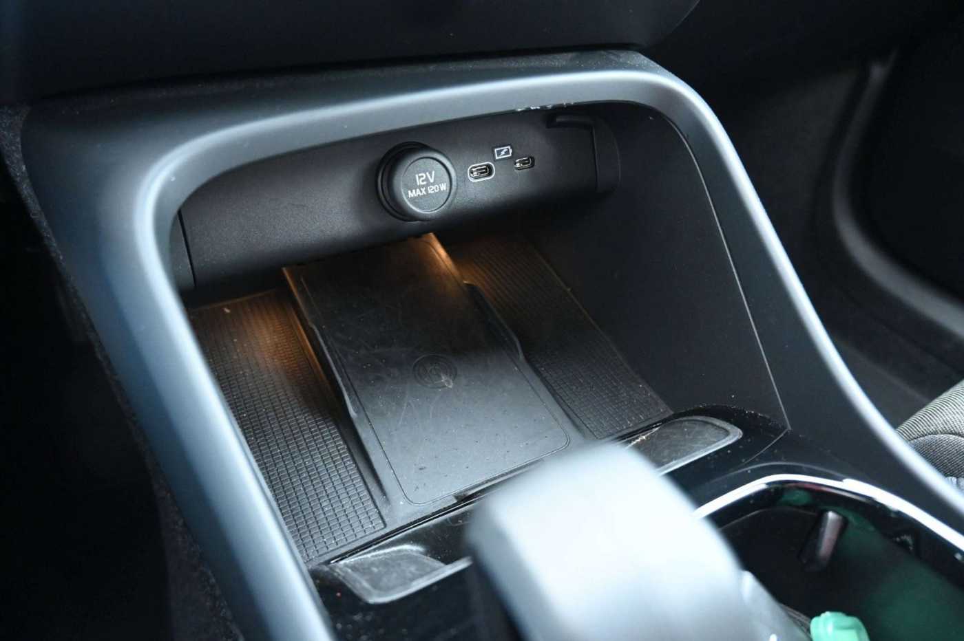 Volvo  B3 DKG Plus Dark*FSHZG*360°*ACC