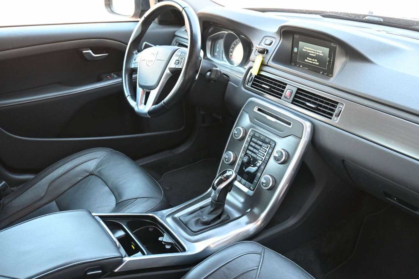 Volvo  **Mietkauf**S80 D4 Mom*AT*ACC*NAV*SITHZ*PANO*XEN