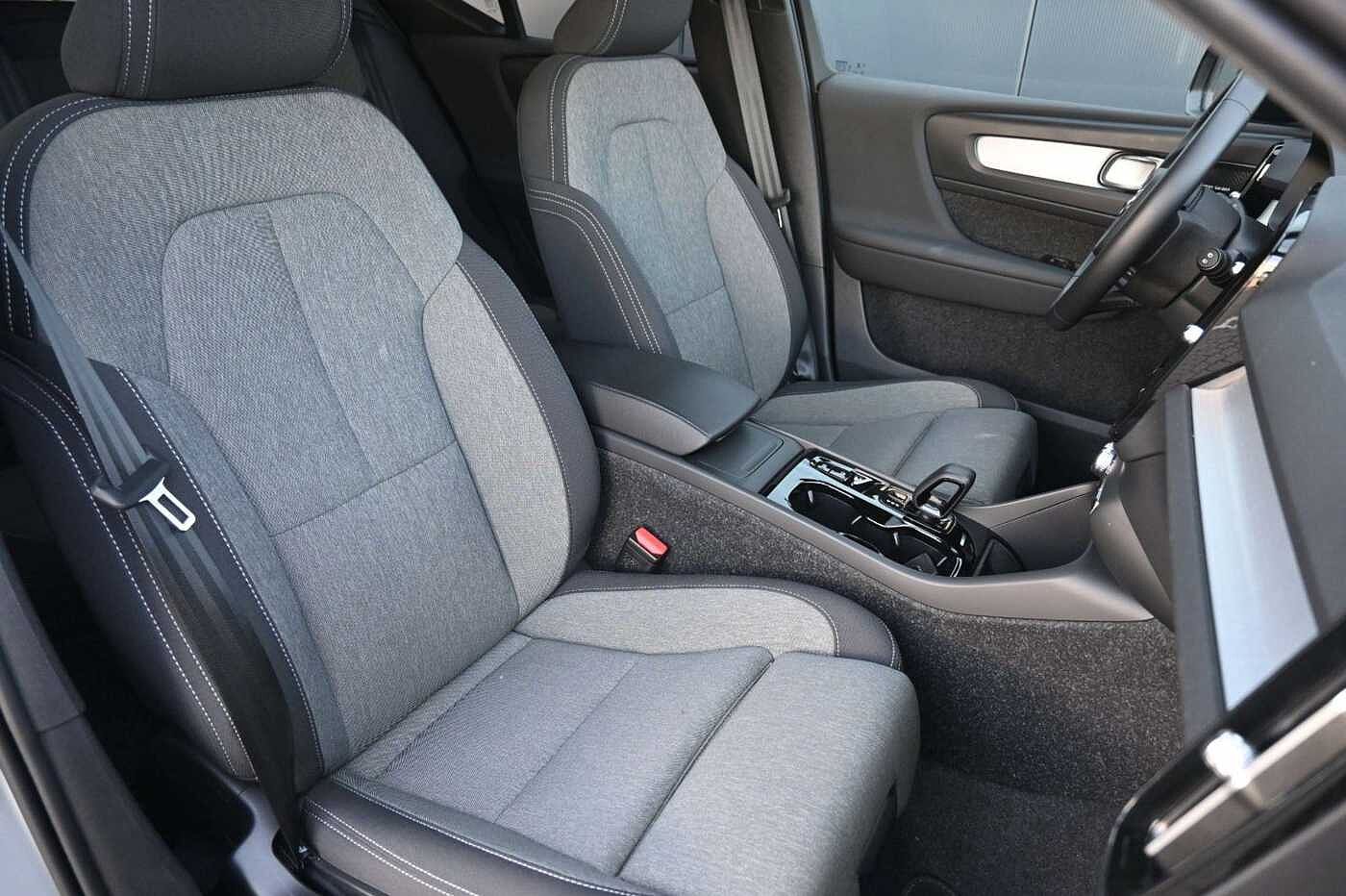 Volvo  B3 DKG Plus Dark*FSHZG*360°*ACC