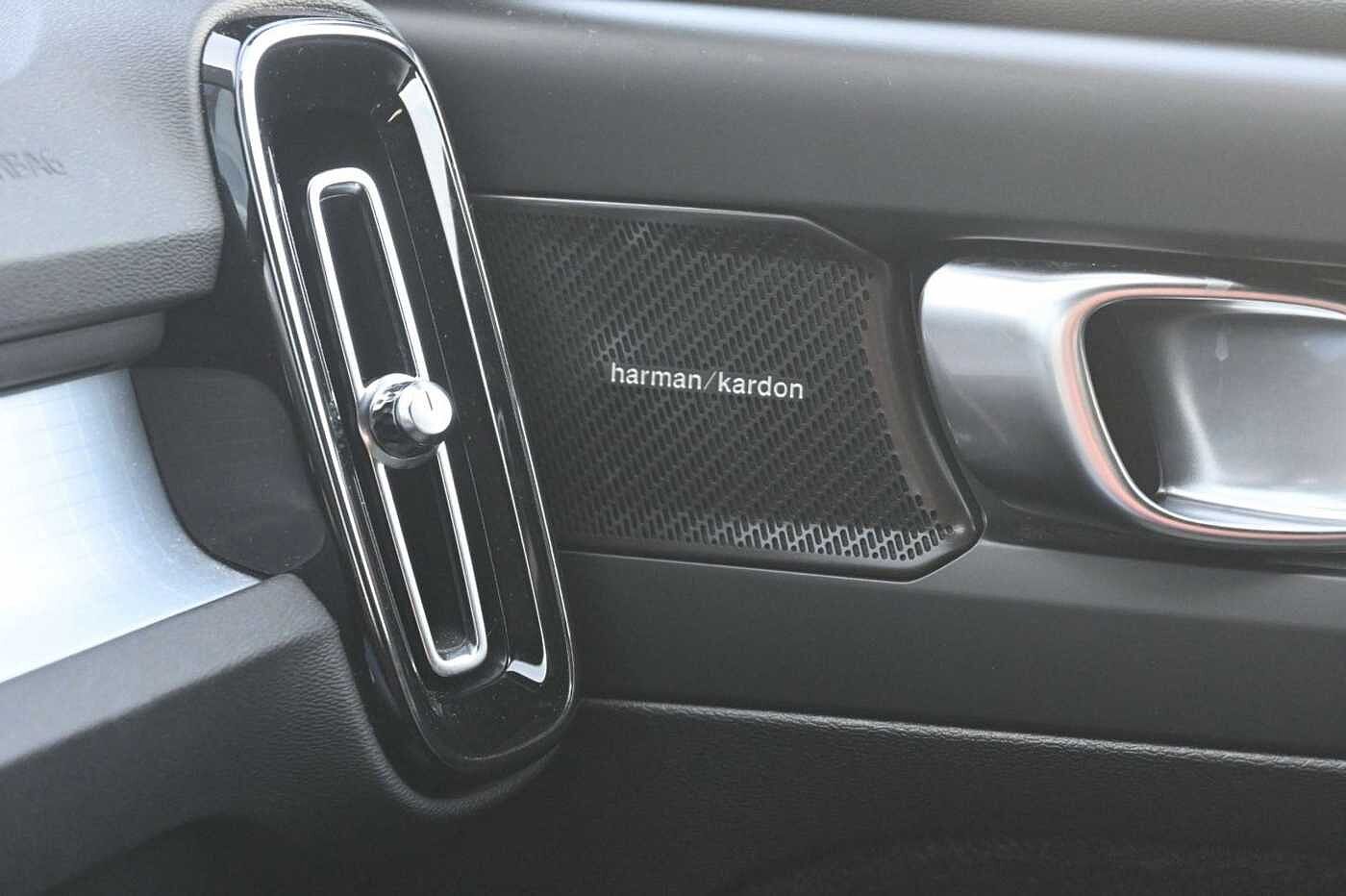 Volvo  B3 DKG Plus Dark*FSHZG*360°*ACC