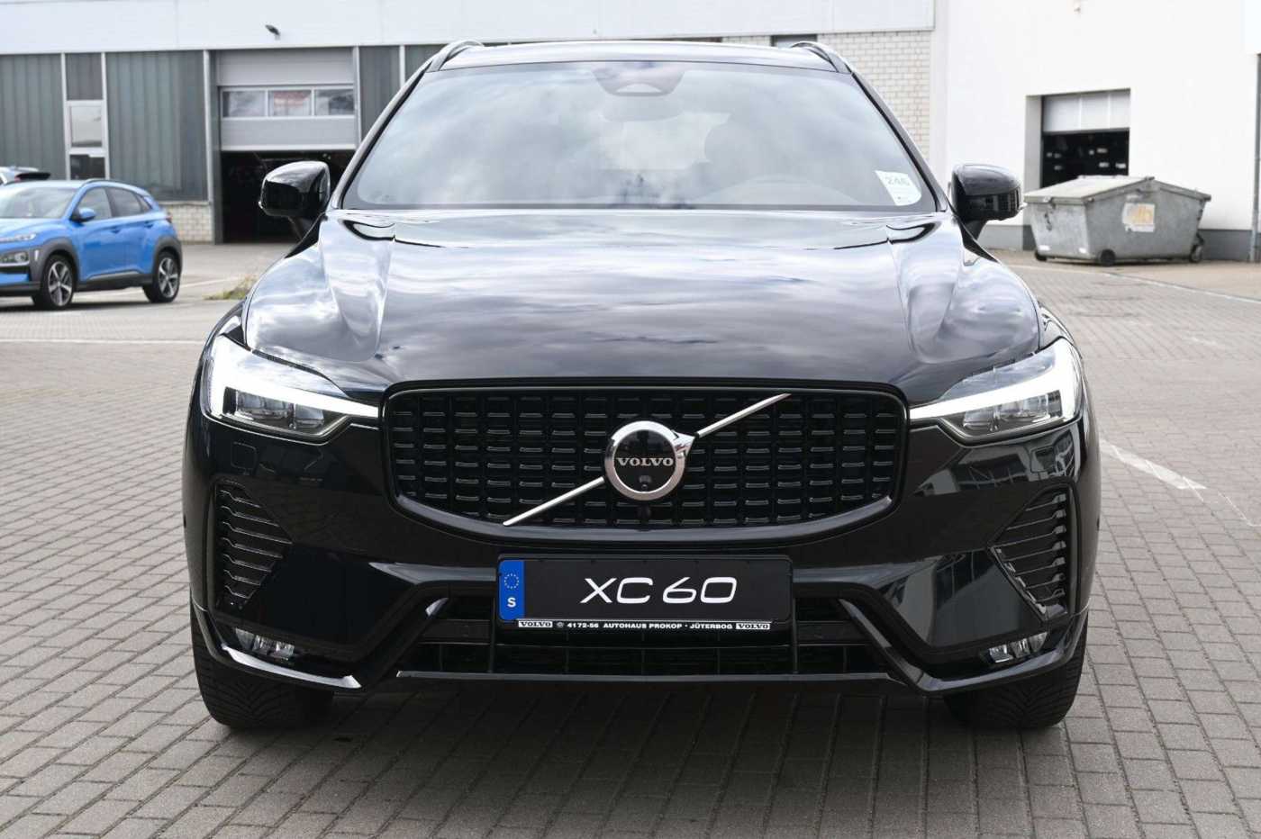 Volvo  B4 D Plus Dark*STDHZG*PANO*360°*ACC