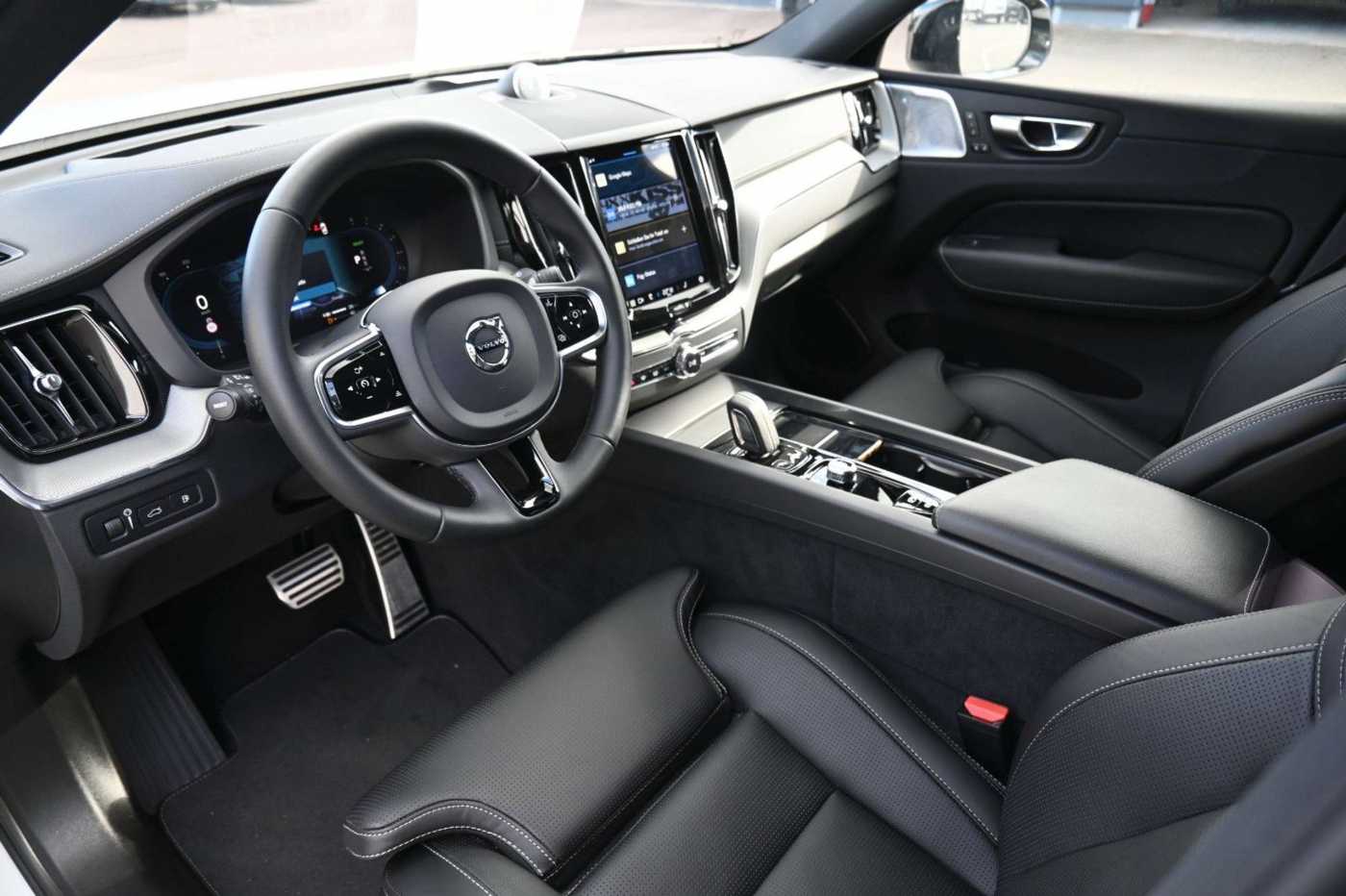 Volvo  R Design PHEV MAPS*Luft*B&W*STHZG*HUD*