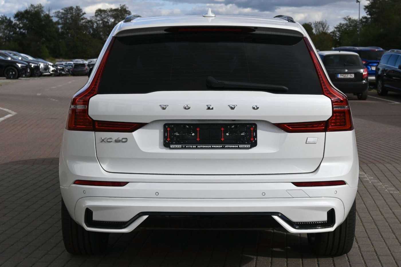 Volvo  R Design PHEV MAPS*Luft*B&W*STHZG*HUD*