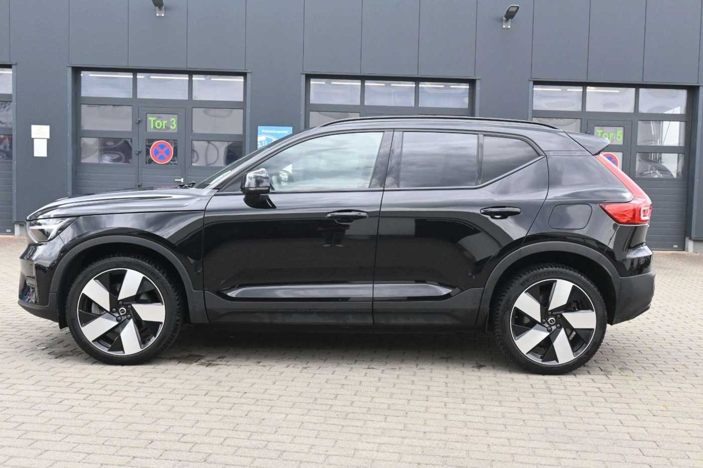 Volvo  Recharge Pure Electric AWD Plus*AHK*