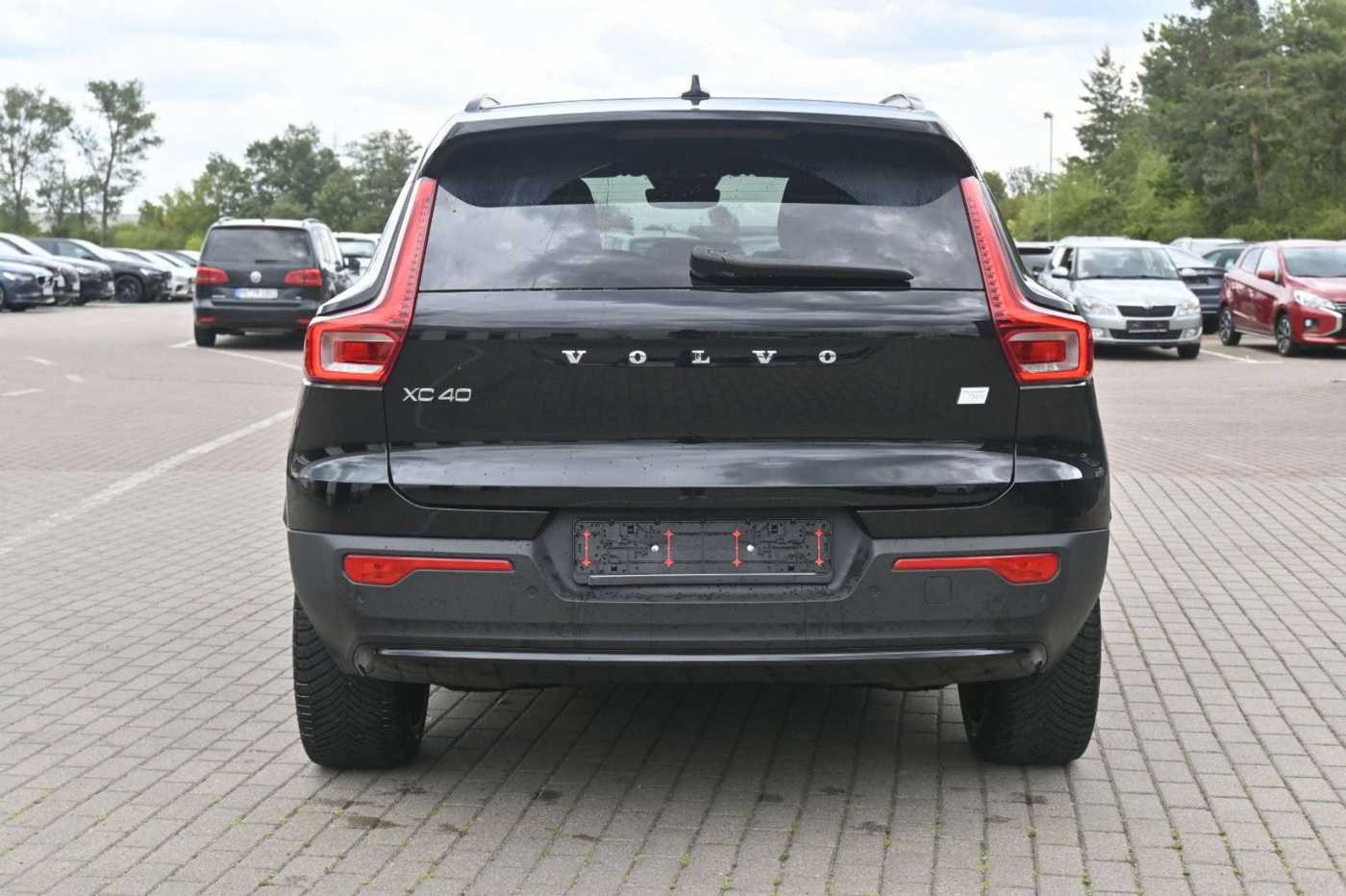 Volvo  Recharge Pure Electric AWD Plus*AHK*