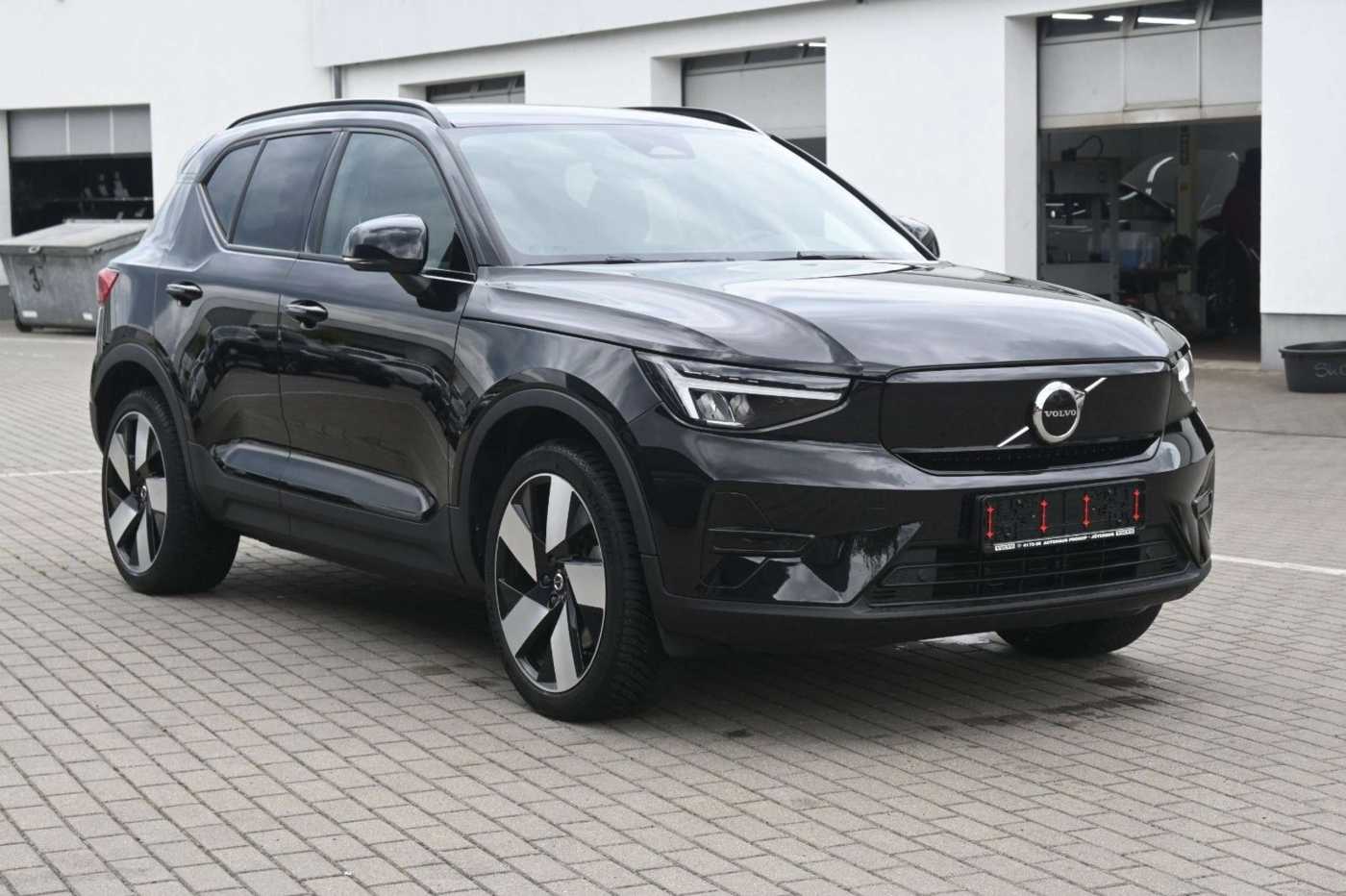 Volvo  Recharge Pure Electric AWD Plus*AHK*