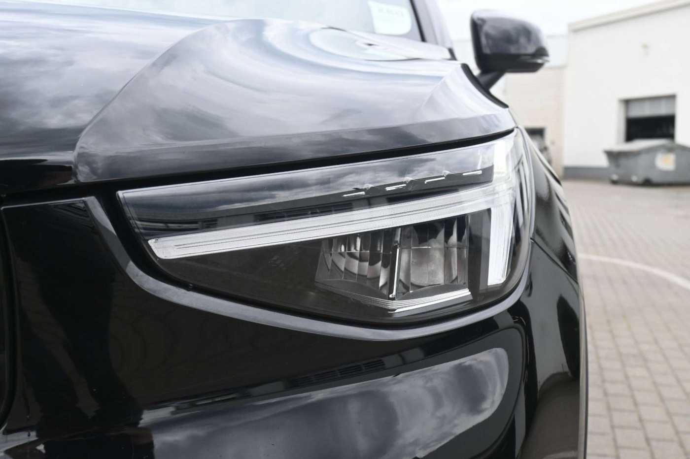 Volvo  Recharge Pure Electric AWD Plus*AHK*