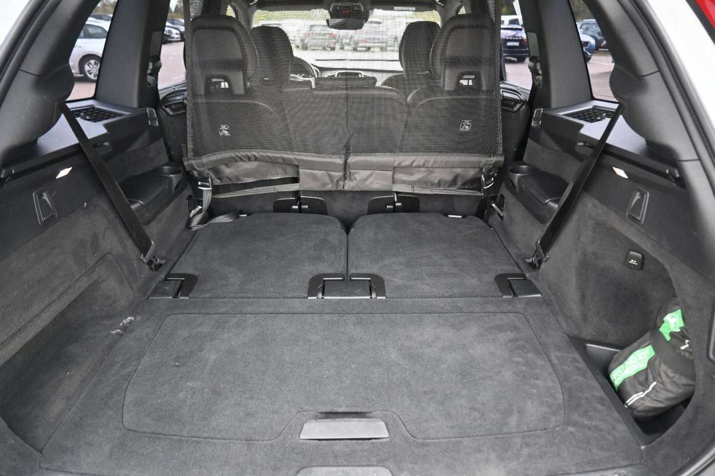 Volvo  D5 R-Design*VOLL*PANO*LUFT*255PS*MIETKAUF