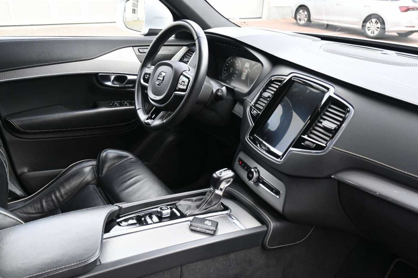 Volvo  D5 R-Design*VOLL*PANO*LUFT*255PS*MIETKAUF