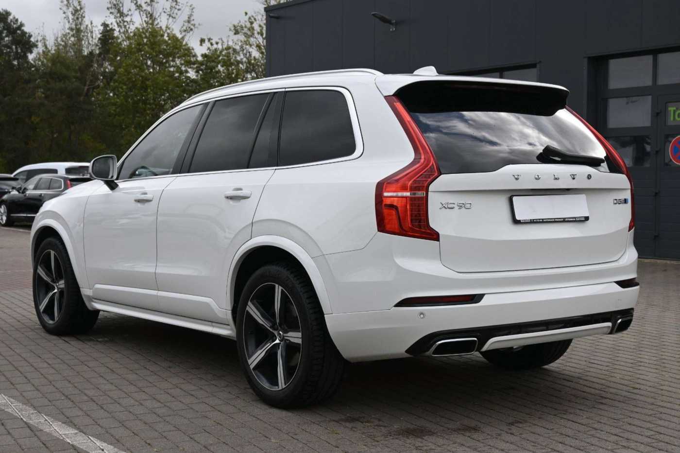 Volvo  D5 R-Design*VOLL*PANO*LUFT*255PS*MIETKAUF