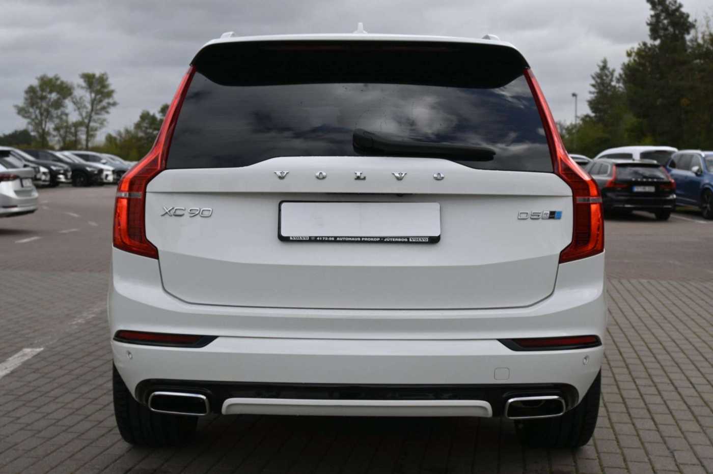 Volvo  D5 R-Design*VOLL*PANO*LUFT*255PS*MIETKAUF