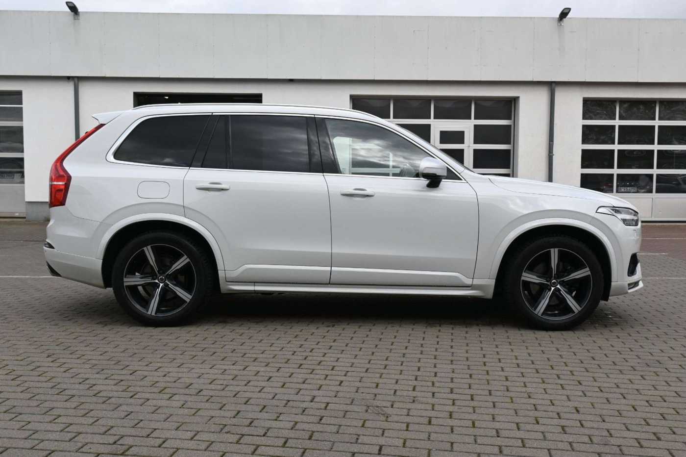 Volvo  D5 R-Design*VOLL*PANO*LUFT*255PS*MIETKAUF