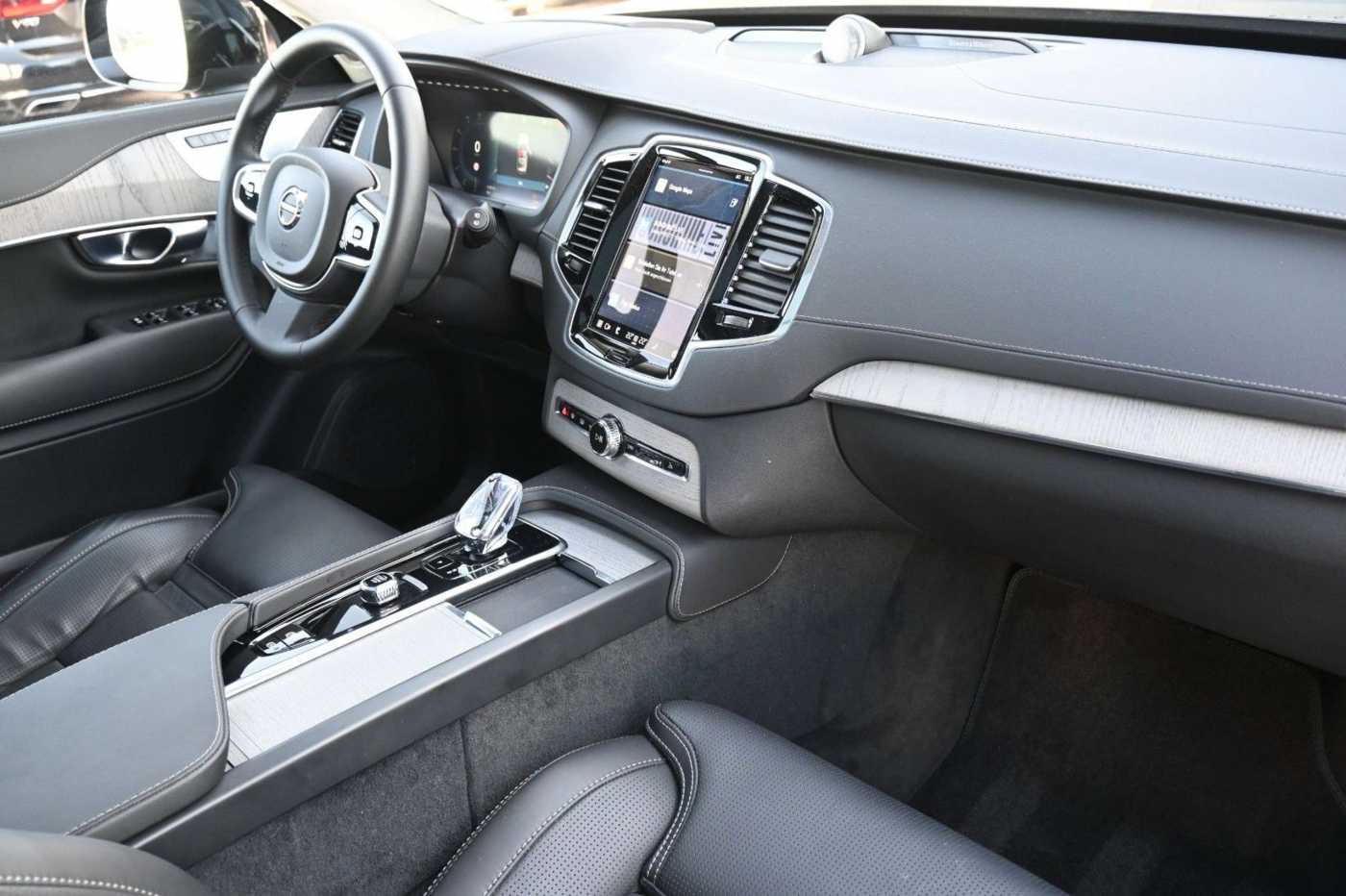 Volvo  T8 AWD RC Ultra Dark*LUFT*360°*ACC