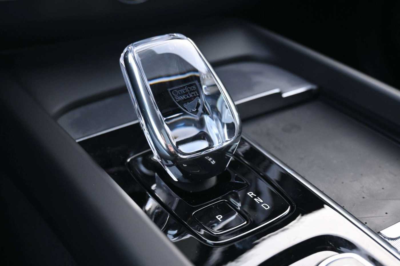 Volvo  B5 B Ultra Black Edition*LUFT*360°*Massage*