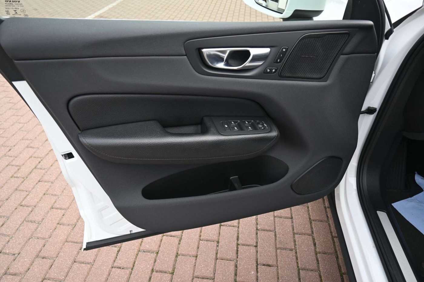 Volvo  T6 Inscription PHEV AWD*AHK*RFK*H&K*STHZG*