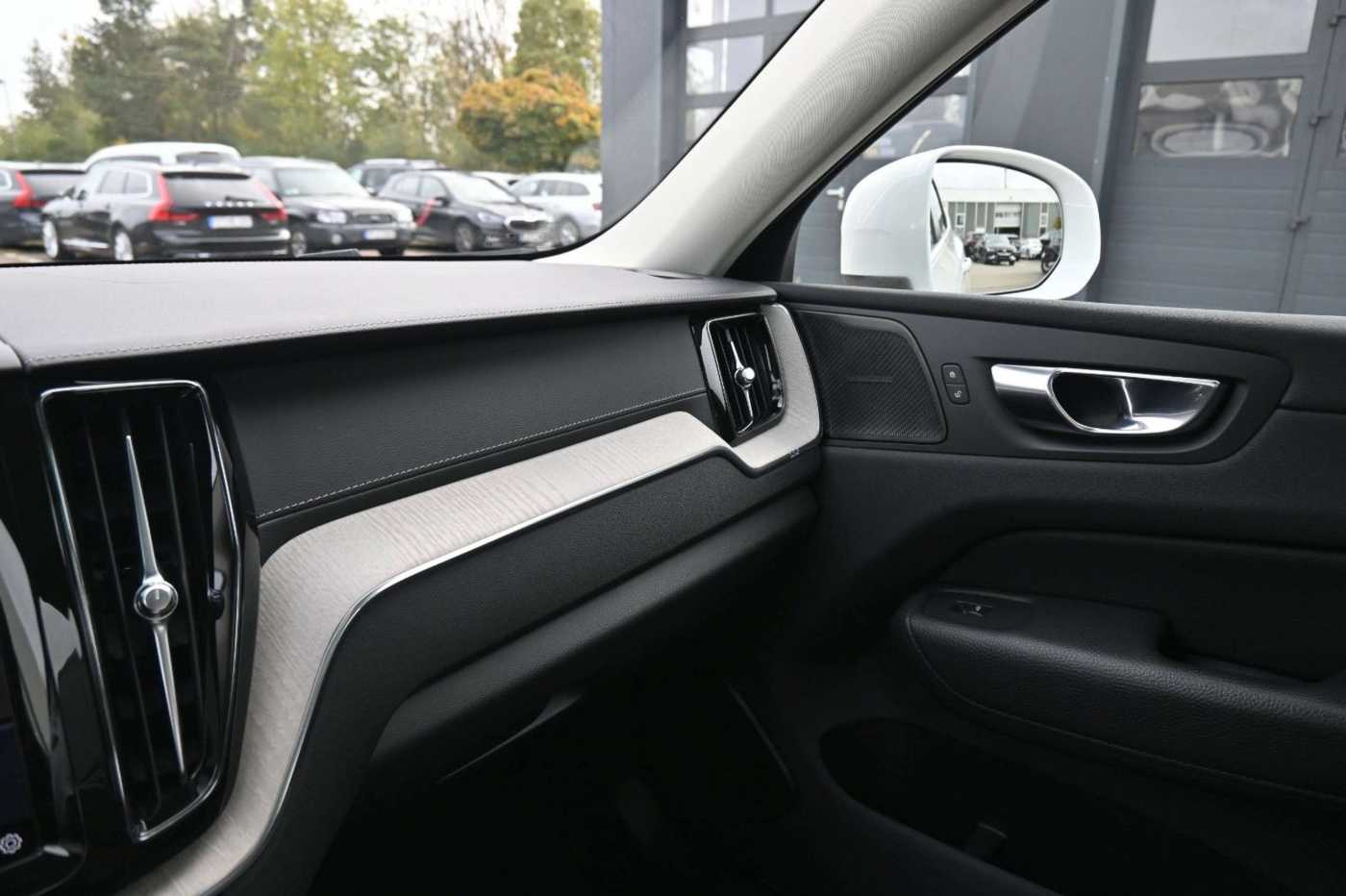 Volvo  T6 Inscription PHEV AWD*AHK*RFK*H&K*STHZG*