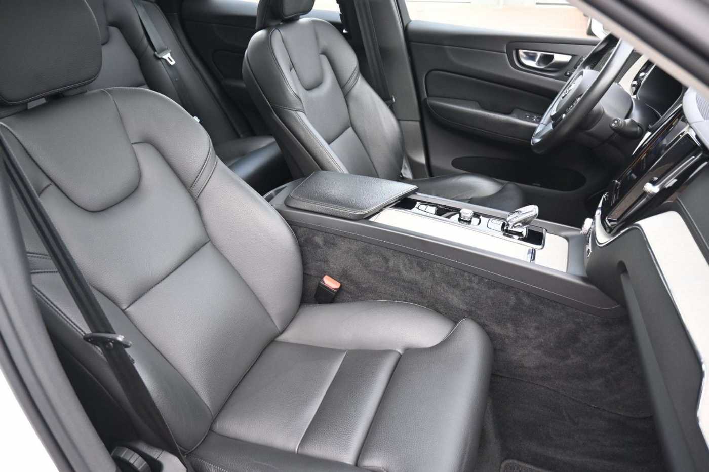 Volvo  T6 Inscription PHEV AWD*AHK*RFK*H&K*STHZG*