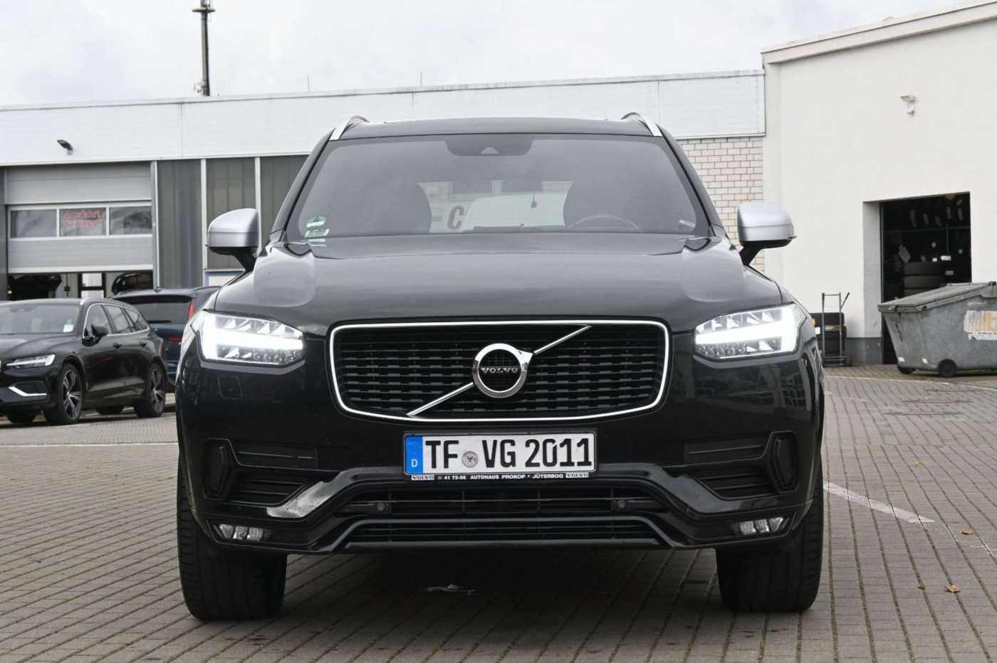 Volvo  R Design AWD