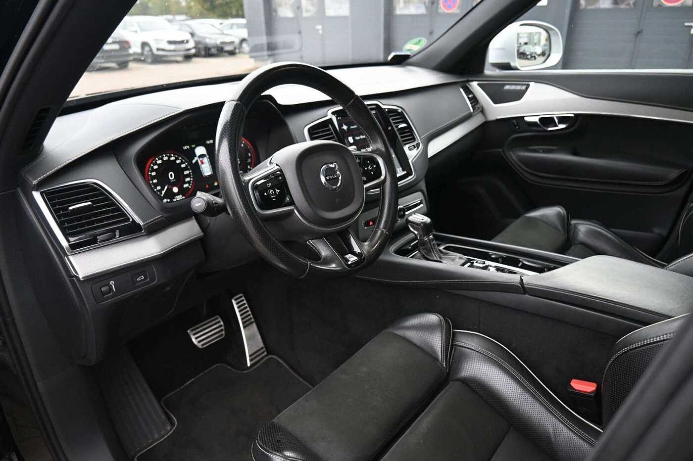 Volvo  R Design AWD