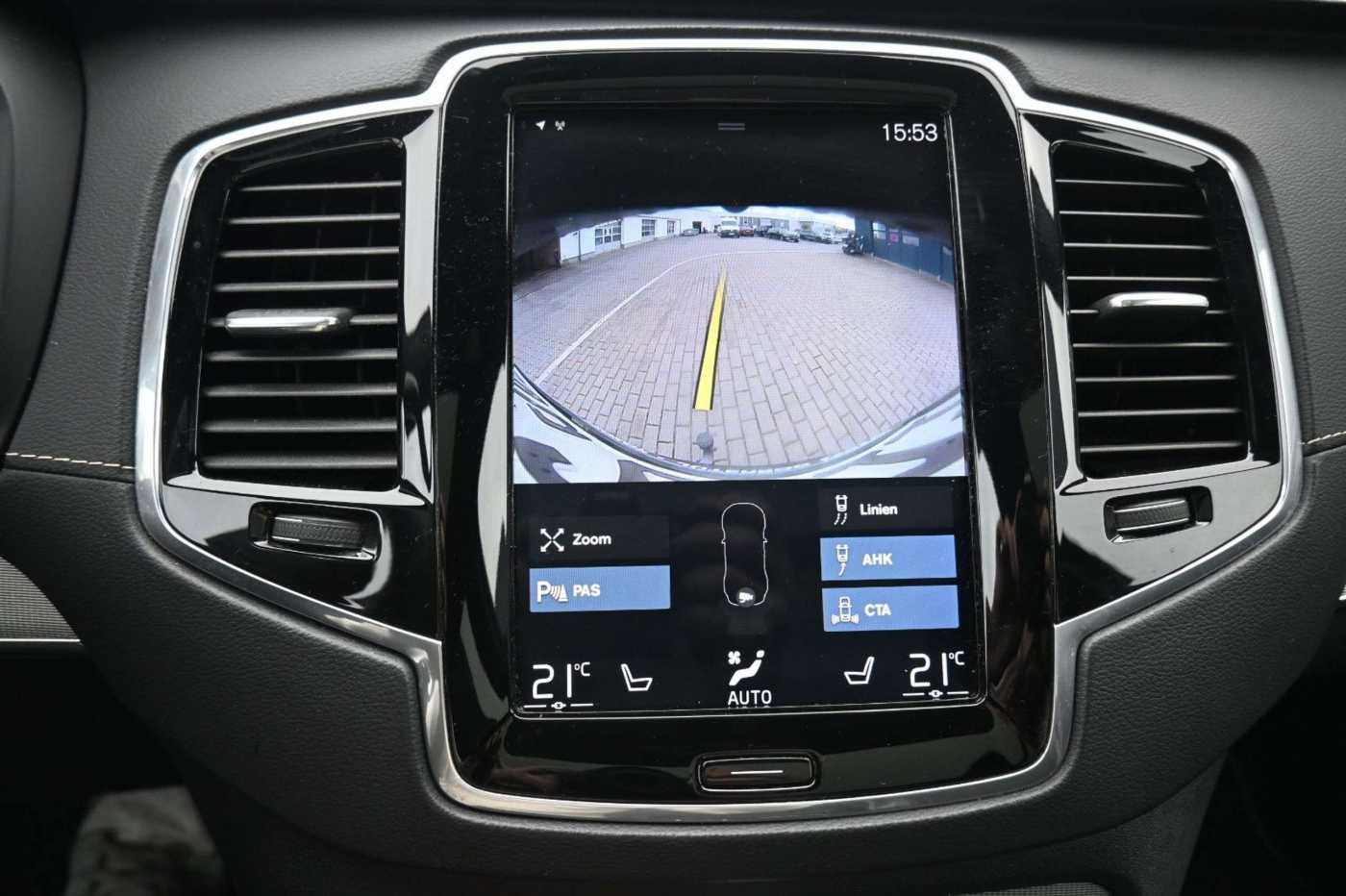 Volvo  R Design AWD