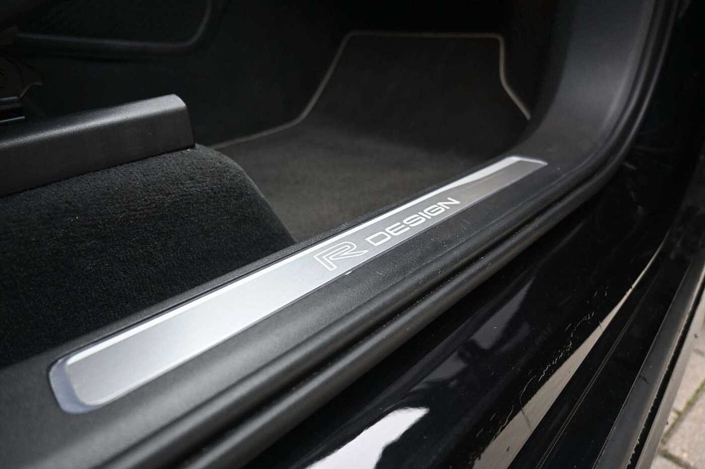Volvo  R Design AWD