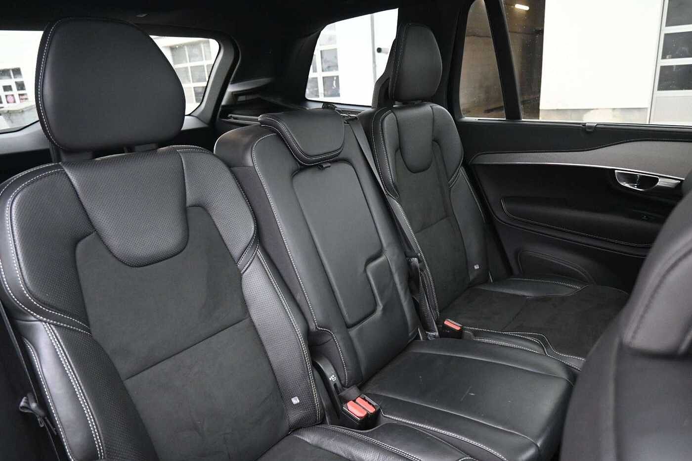 Volvo  R Design AWD