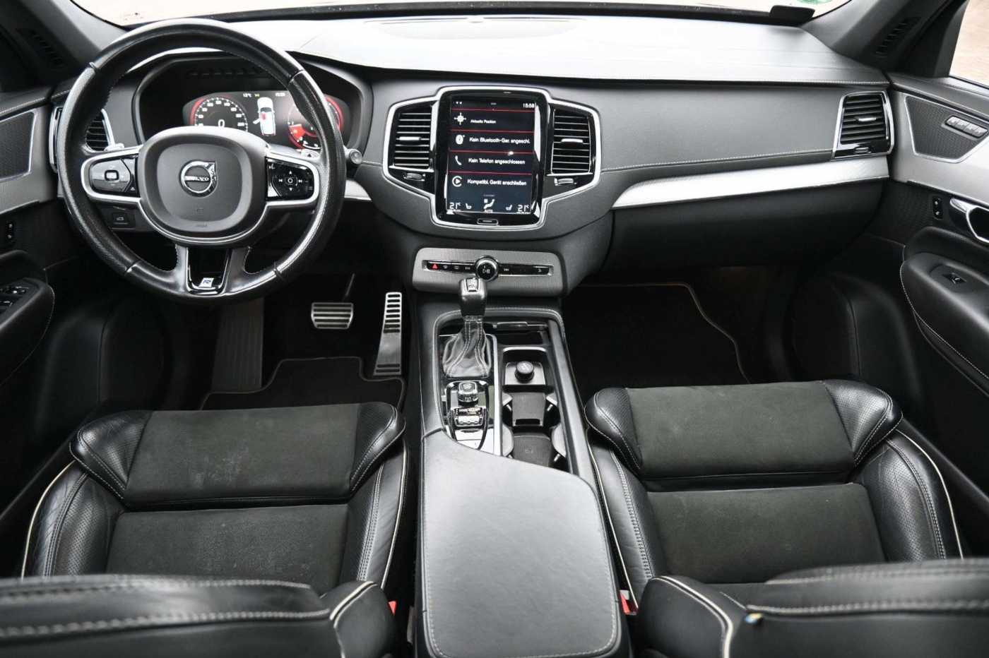 Volvo  R Design AWD