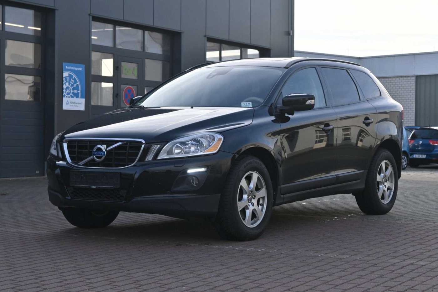 Volvo  3.2L 6-Zylinder