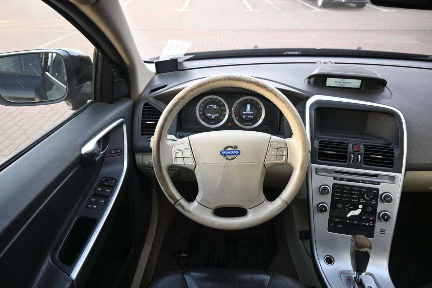 Volvo  3.2L 6-Zylinder