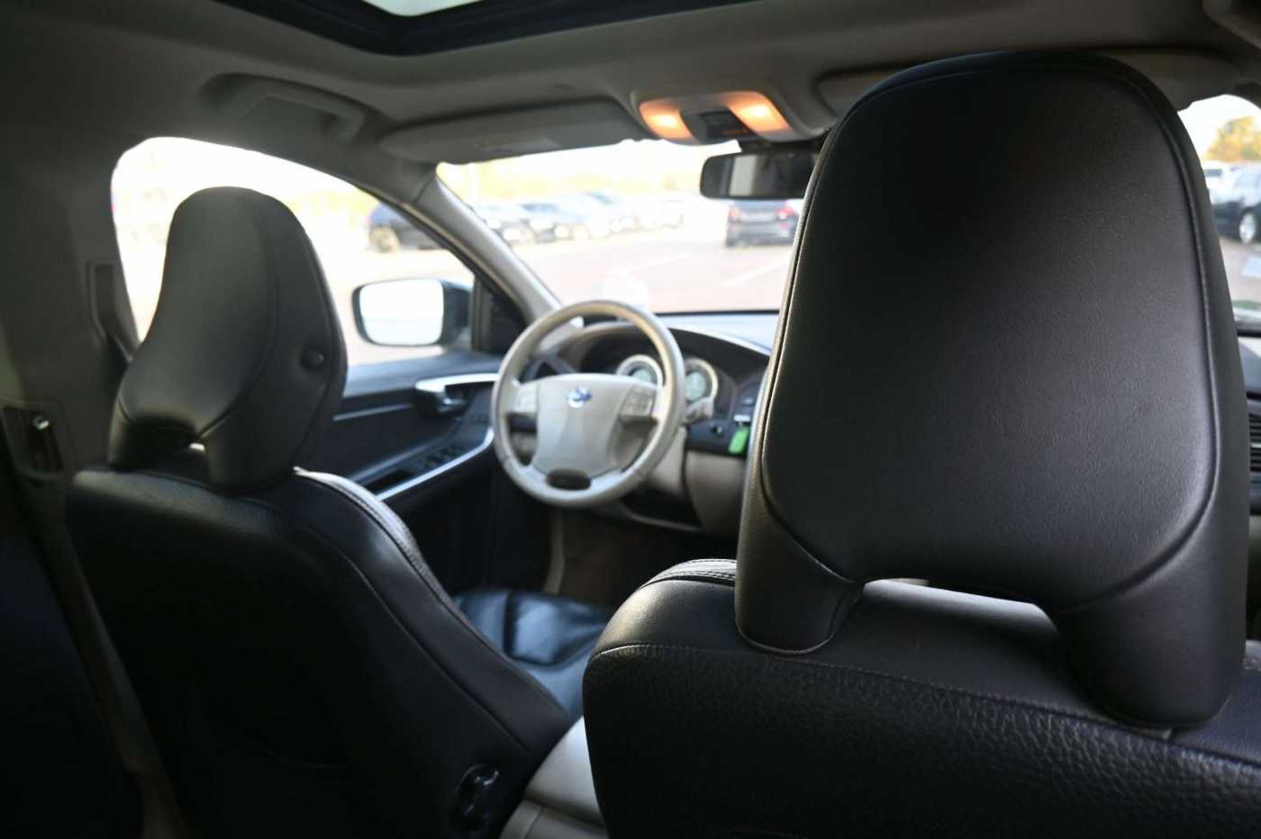 Volvo  3.2L 6-Zylinder