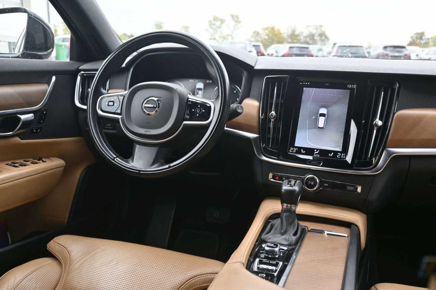 Volvo  D5 Inscrip* AWD*360°*MASS*LUFT*NAV*MIETKAUF