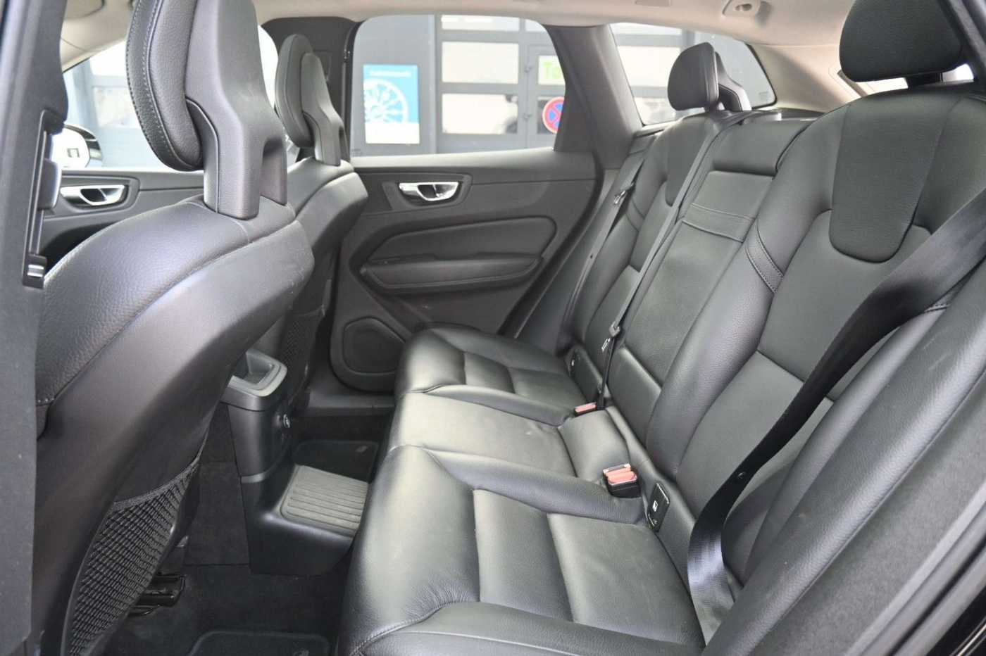 Volvo  T8 RC AWD Inscription*PANO*RFK*BLIS*DAB