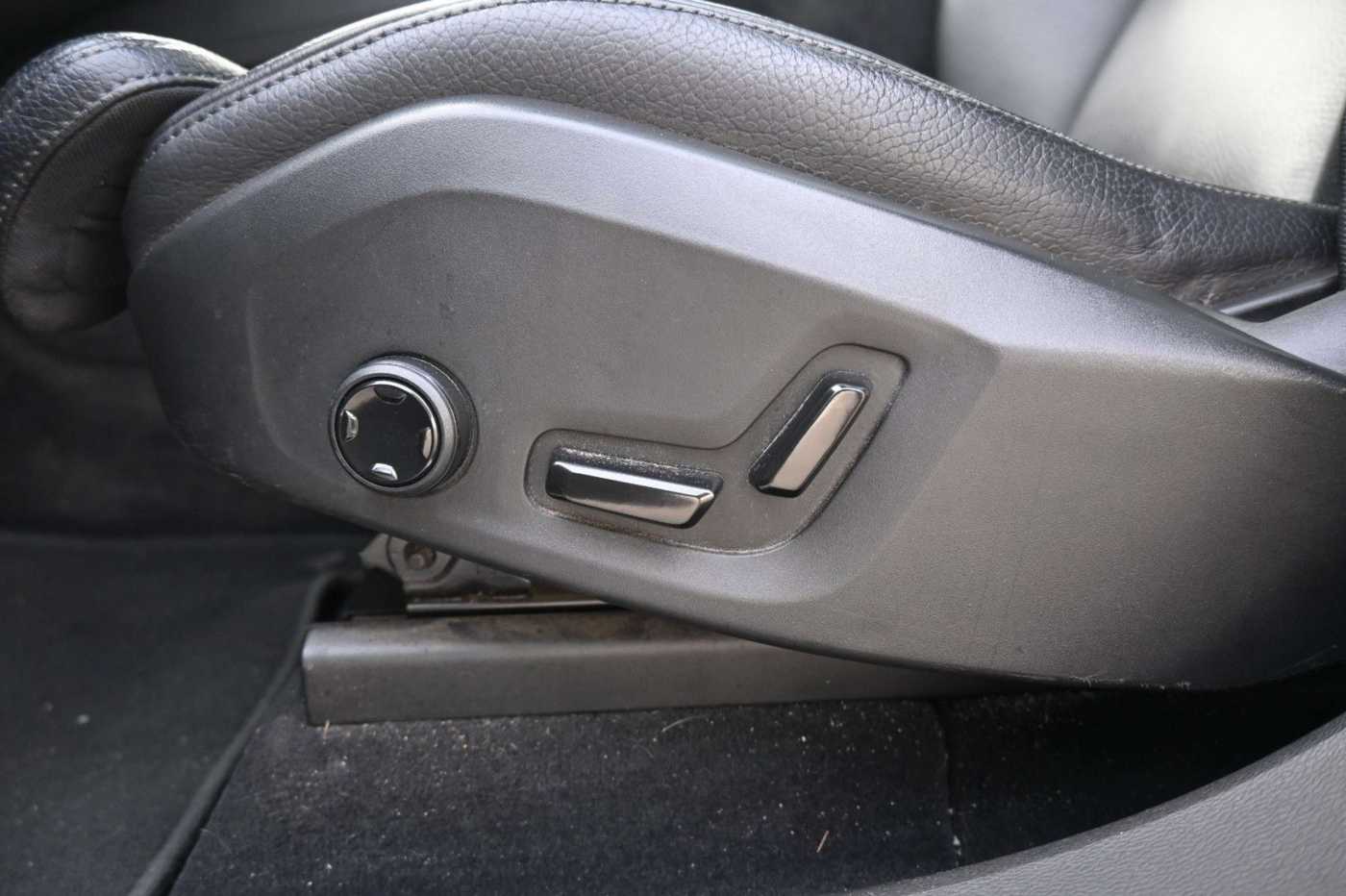 Volvo  T8 RC AWD Inscription*PANO*RFK*BLIS*DAB