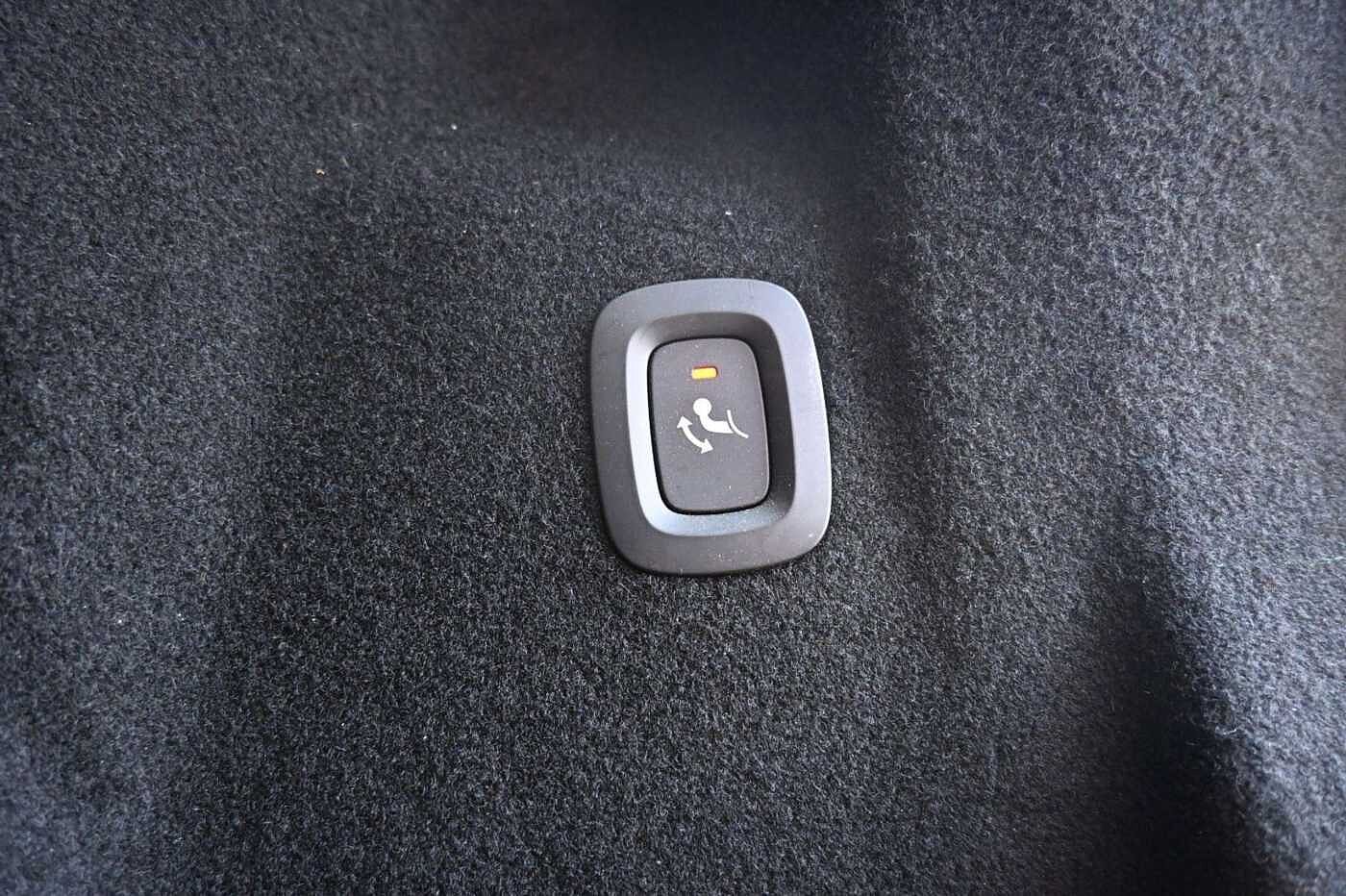 Volvo T8 RC AWD Inscription*PANO*RFK*BLIS*DAB*AHK