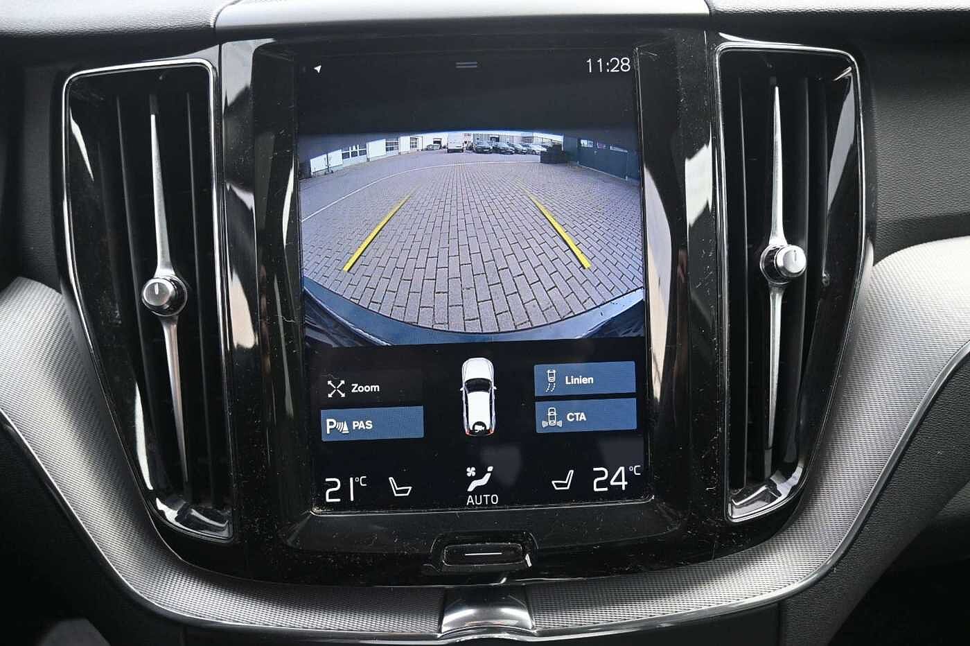 Volvo T8 RC AWD Inscription*PANO*RFK*BLIS*DAB*AHK