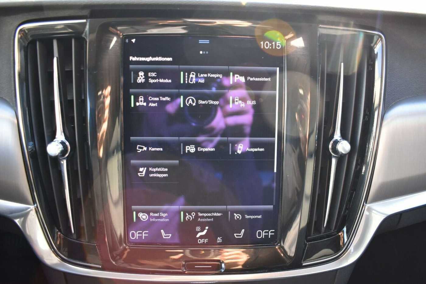 Volvo  **Mietkauf**V90 D5 Mom. *LED*PPilot*CD*CAM*BLIS
