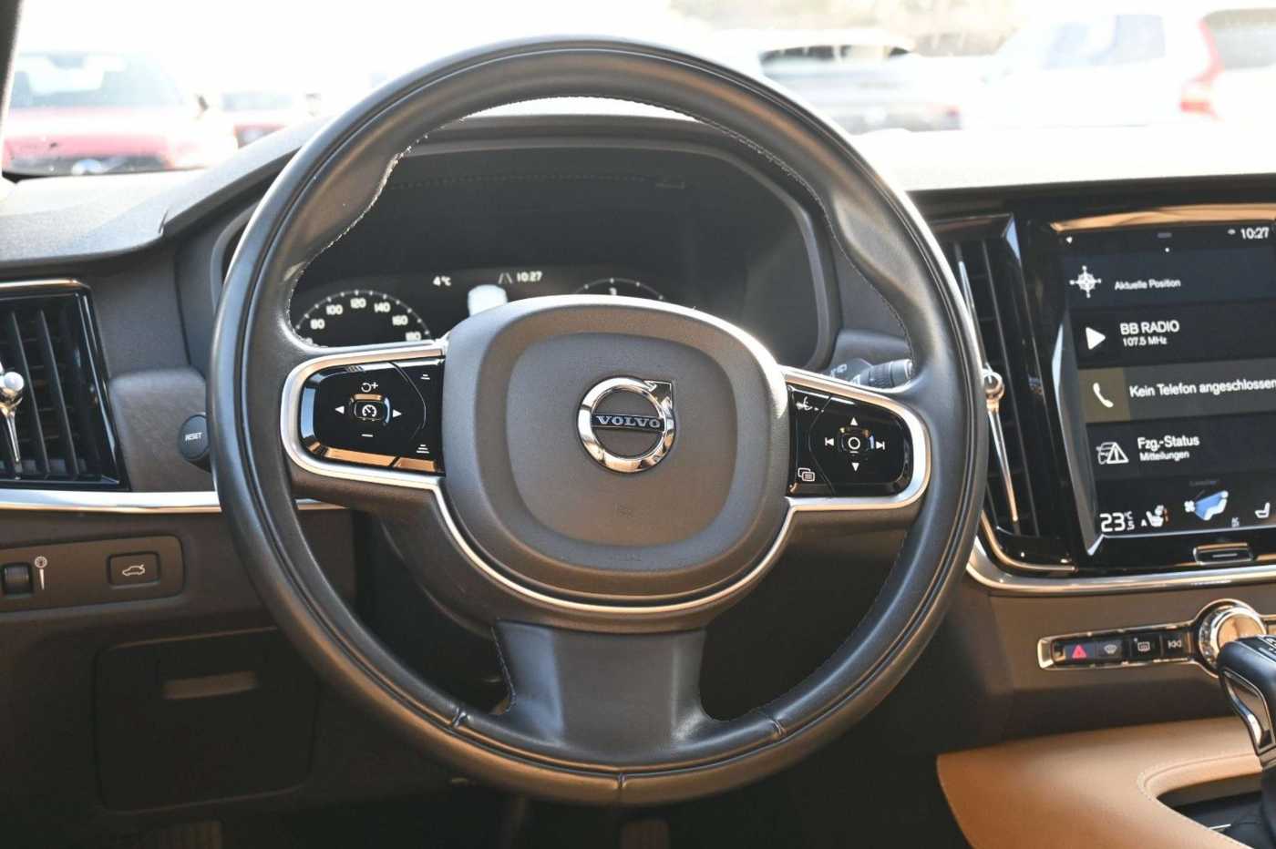 Volvo  V90 CC D4 AWD*STHZ*MIetkauf möglich