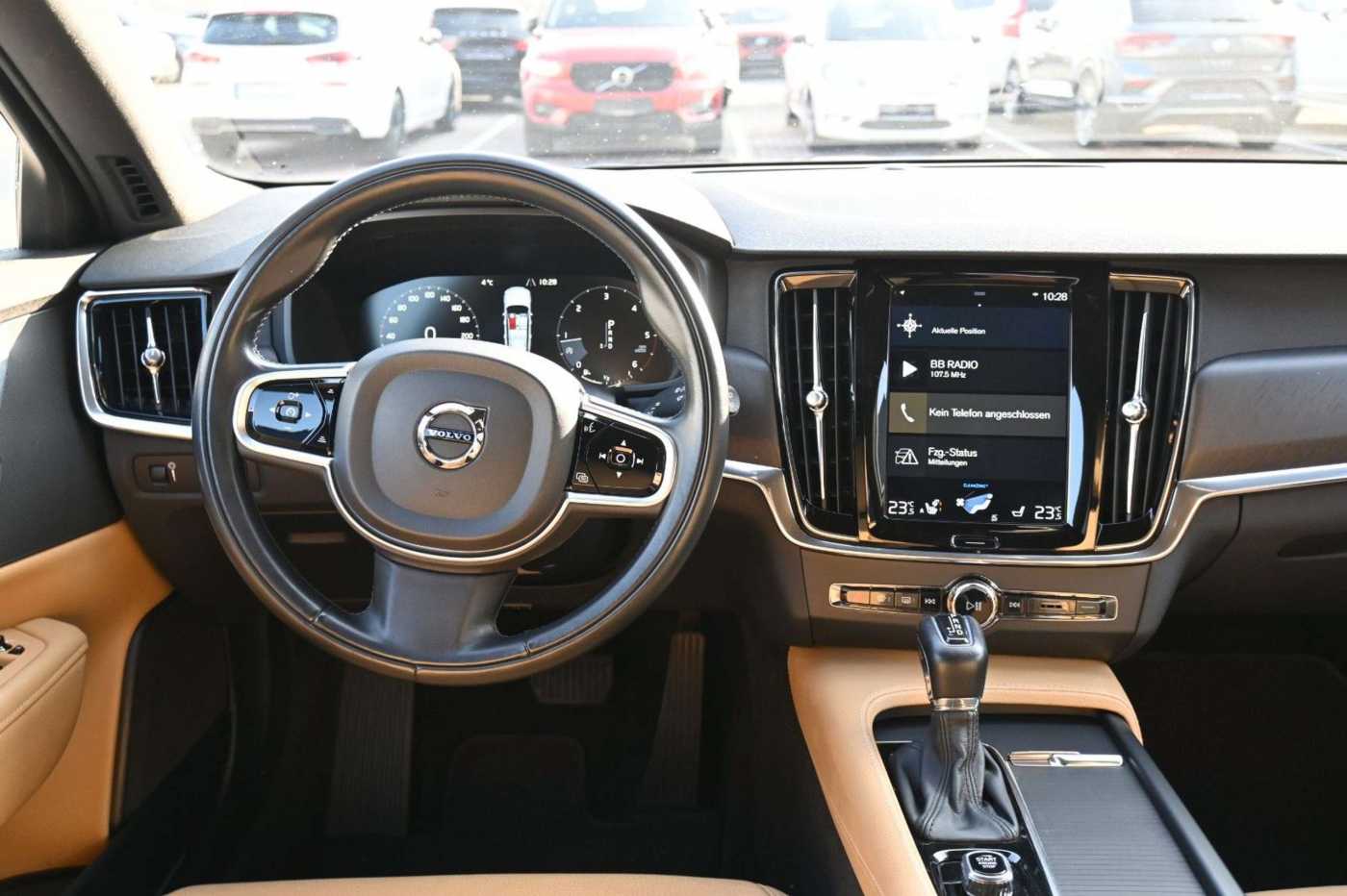 Volvo  V90 CC D4 AWD*STHZ*MIetkauf möglich
