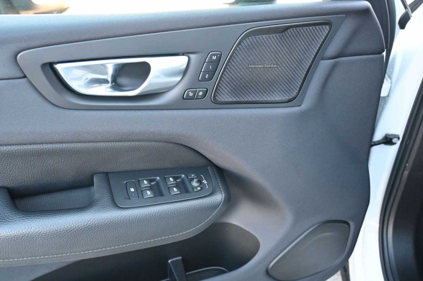 Volvo  Inscription PHEV T8*Connect Edi*MAPS*LUFT