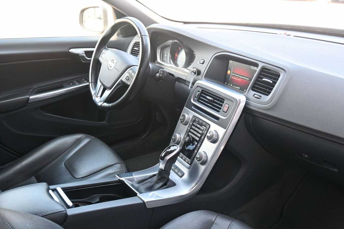 Volvo  **Mietkauf**V60D6*Sum*SD*NAVI*STHZ*E-KZ*Miete
