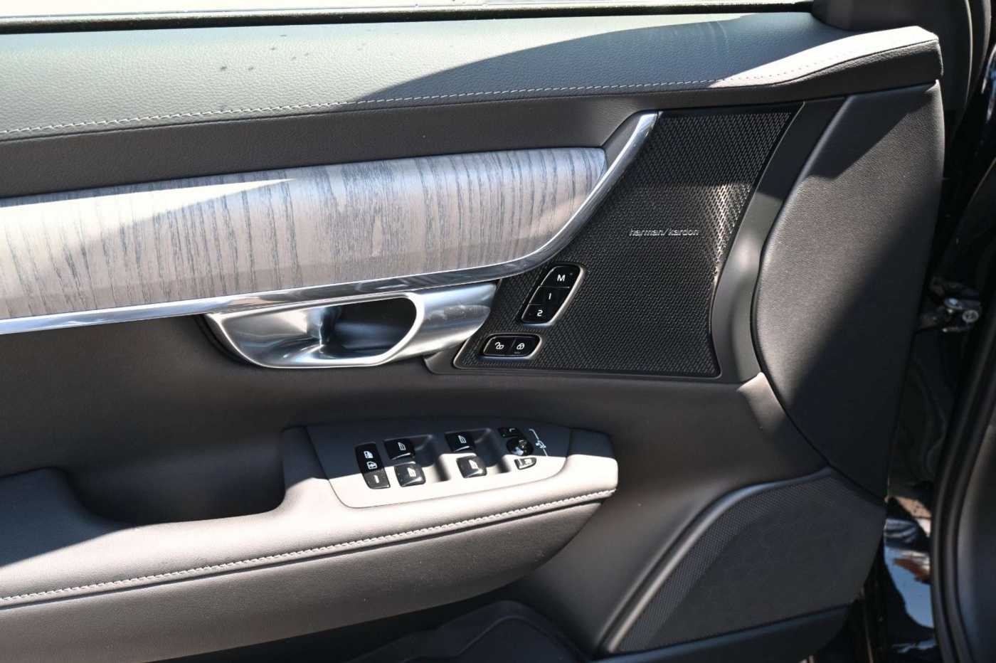 Volvo  V90 B4 D AWD Cross Country *Pano*STDHZG*ACC